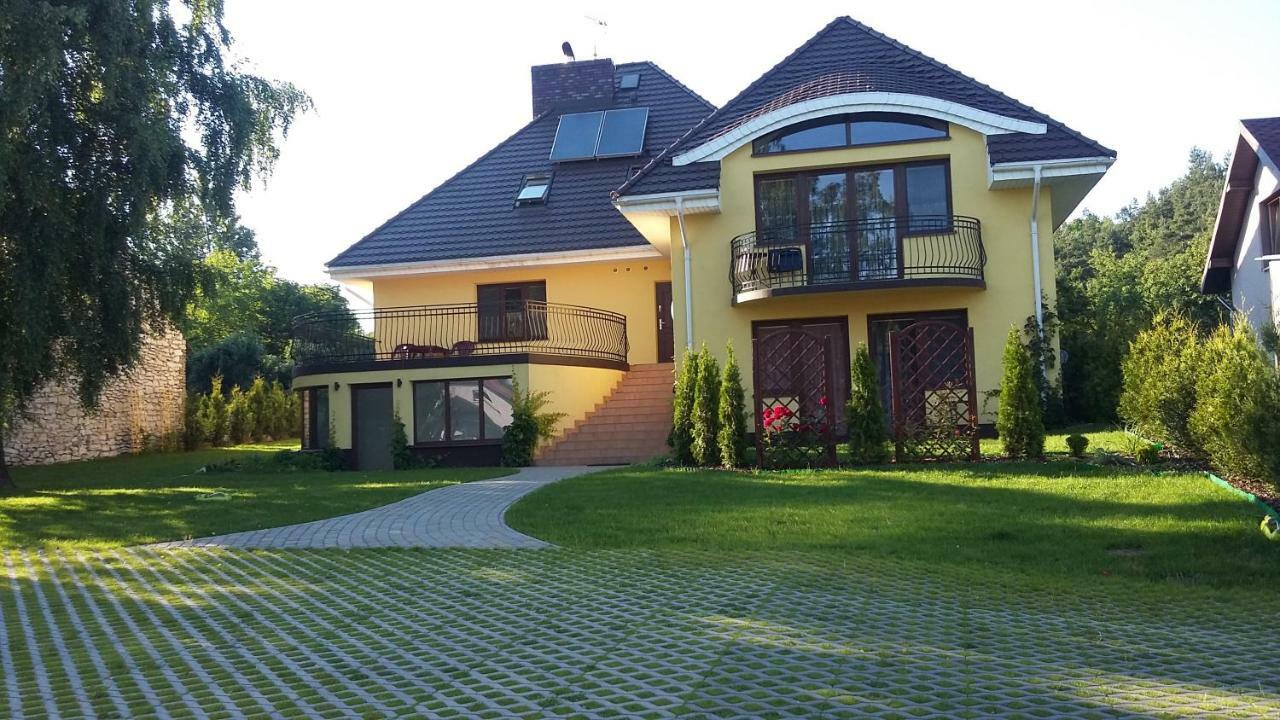 Villa Jura Pokoje Goscinne Zarki 外观 照片
